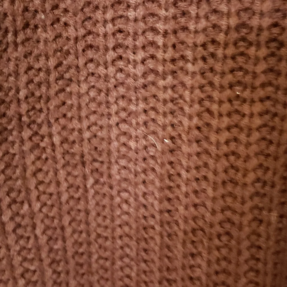 SALE!!💖💞 Miracle Maroon Ripped Oversized V-Neck Sweater - Picture 3 of 6